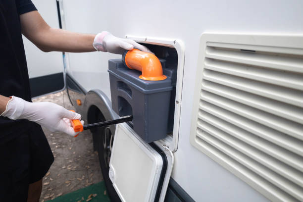 Best Luxury portable toilet rental  in Goldenrod, FL